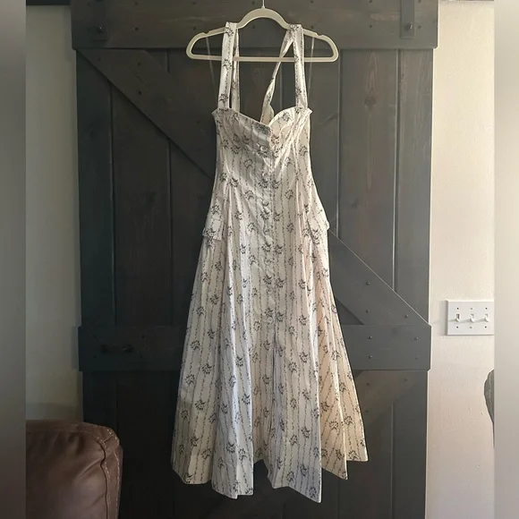 House of CB Claudia Dress - Picture 5 of 9